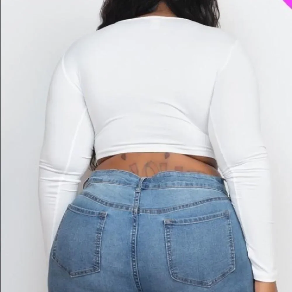 🔥Plus Size Drawstring Ruched Crop Top - Picture 2 of 5